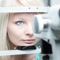 Biometry-Based Concentric Tubes Robot for Vitreoretinal Surgery